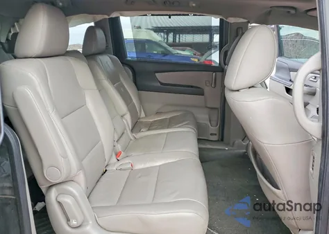 2011 Honda Odyssey Exl z USA, uszkodzony, nr VIN 5FNRL5H69BB091018